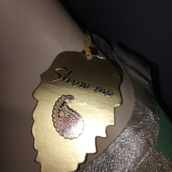 Show Me Green and Gold Caftan - Picture 6 of 6